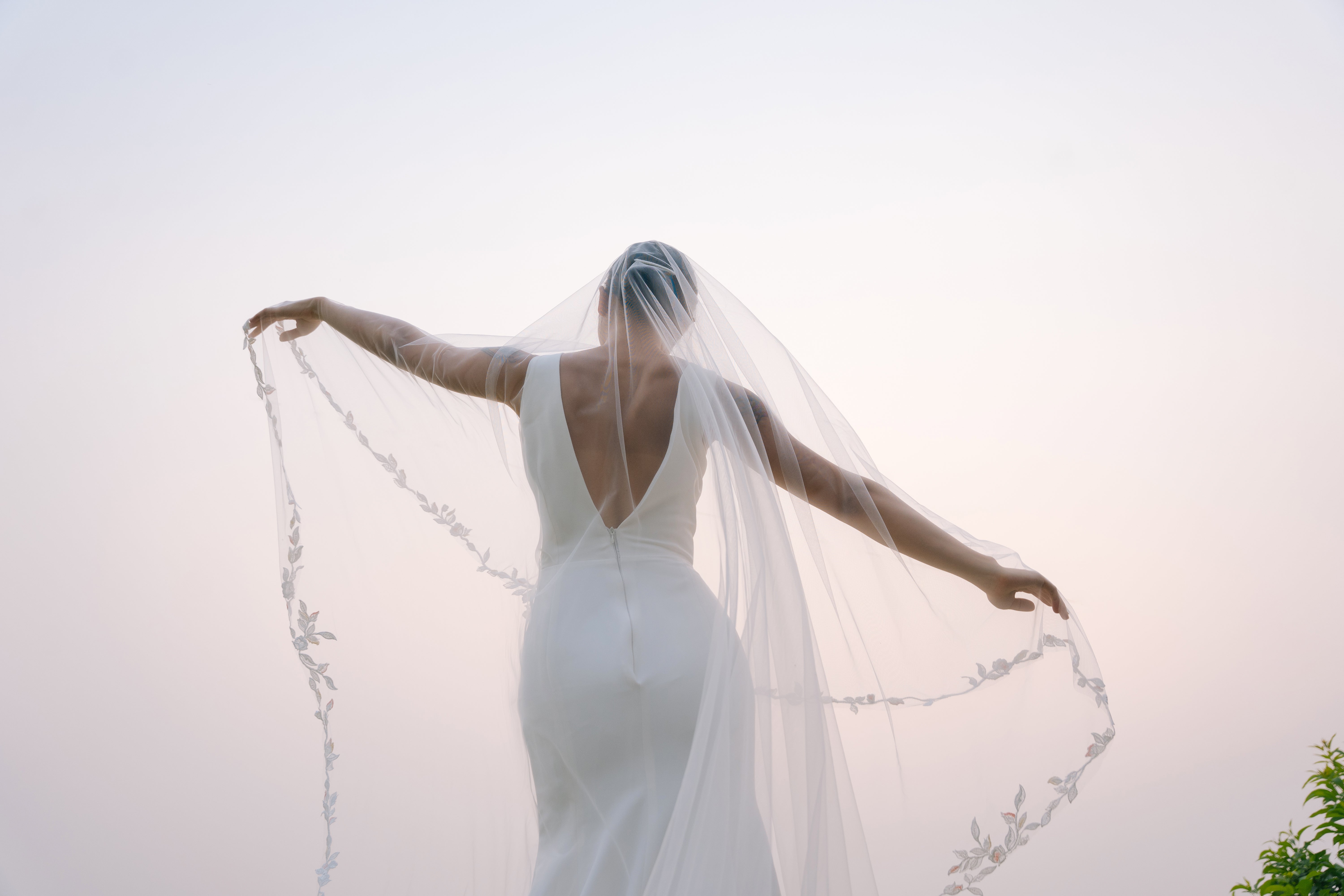 backside image of BRITTNIE Cathedral Floral Lace Veil with Blusher